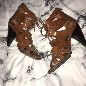 Brown heels Size 7✨